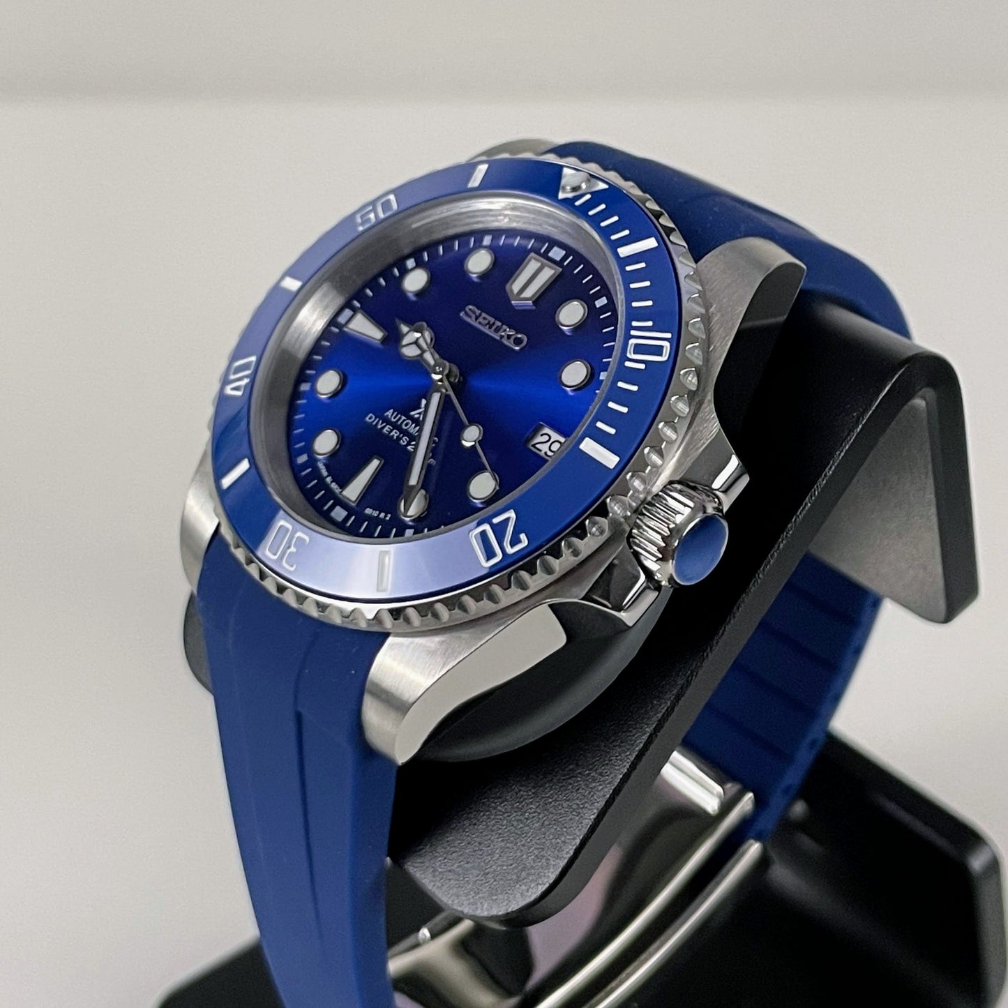 Submariner Smurf With Splash of Seiko Styling - PS Watch Mods