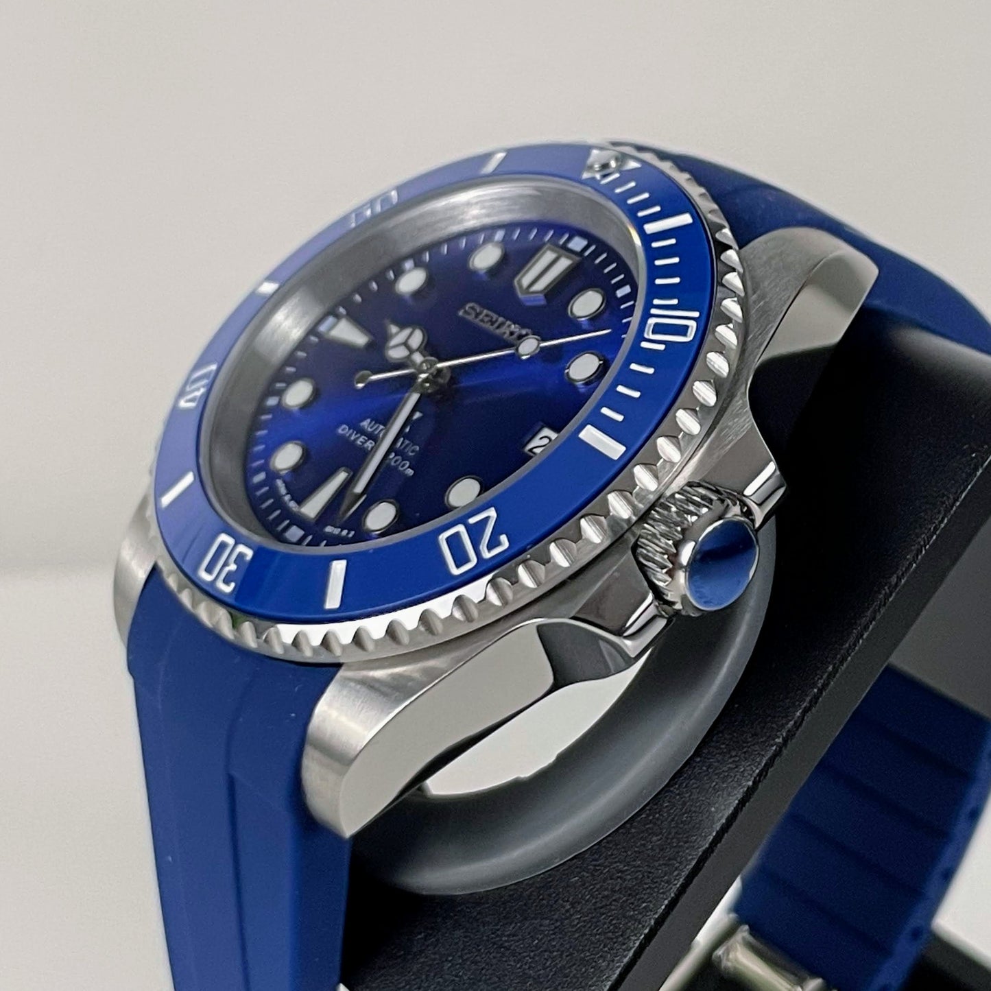 Submariner Smurf With Splash of Seiko Styling - PS Watch Mods