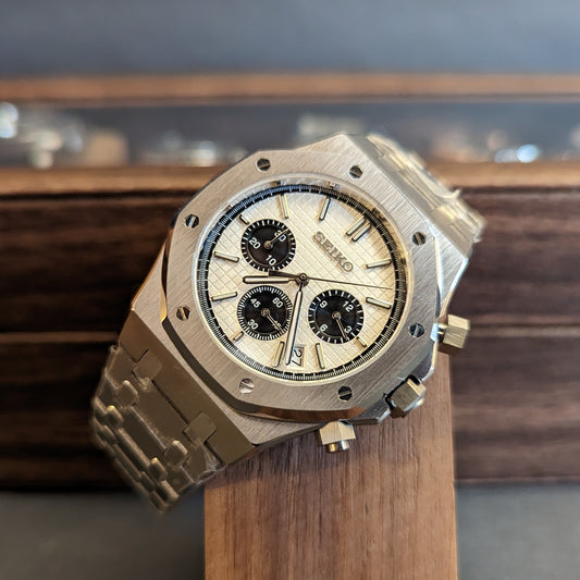 SeikOak Panda Chrono