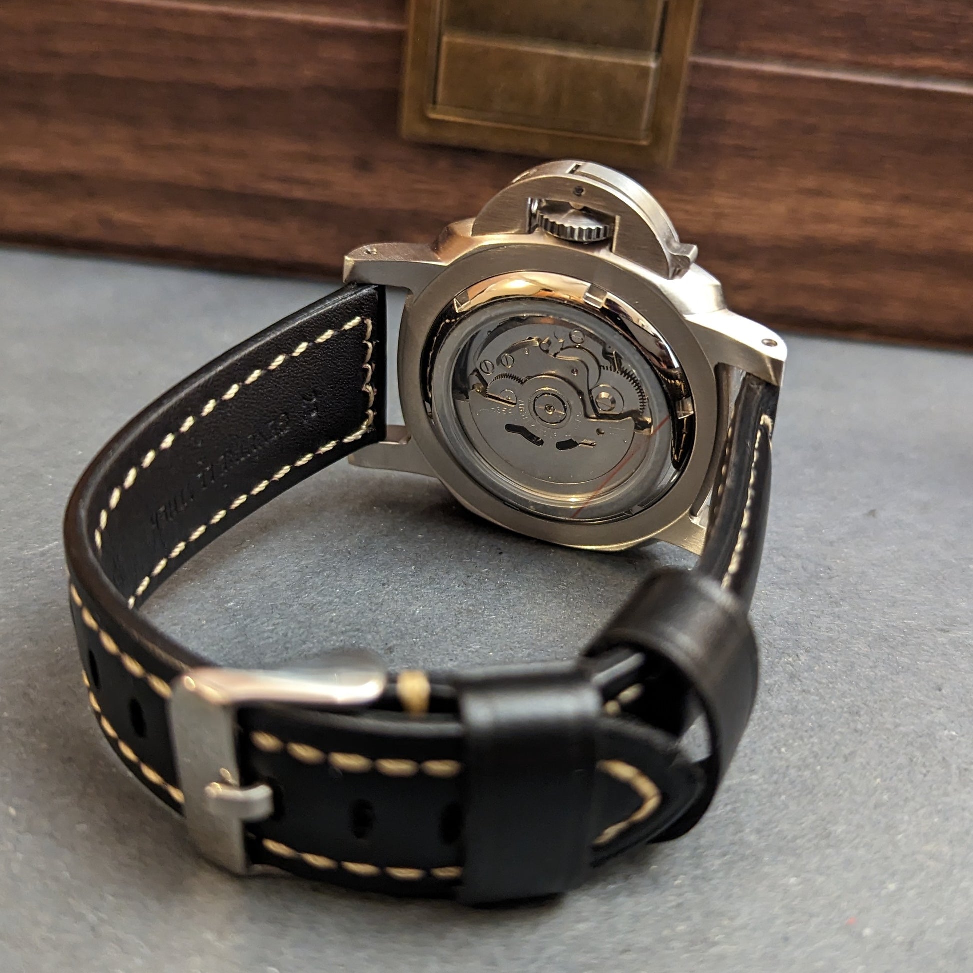 Seiko Mod Panerai Luminor Diver - PS Watch Mods