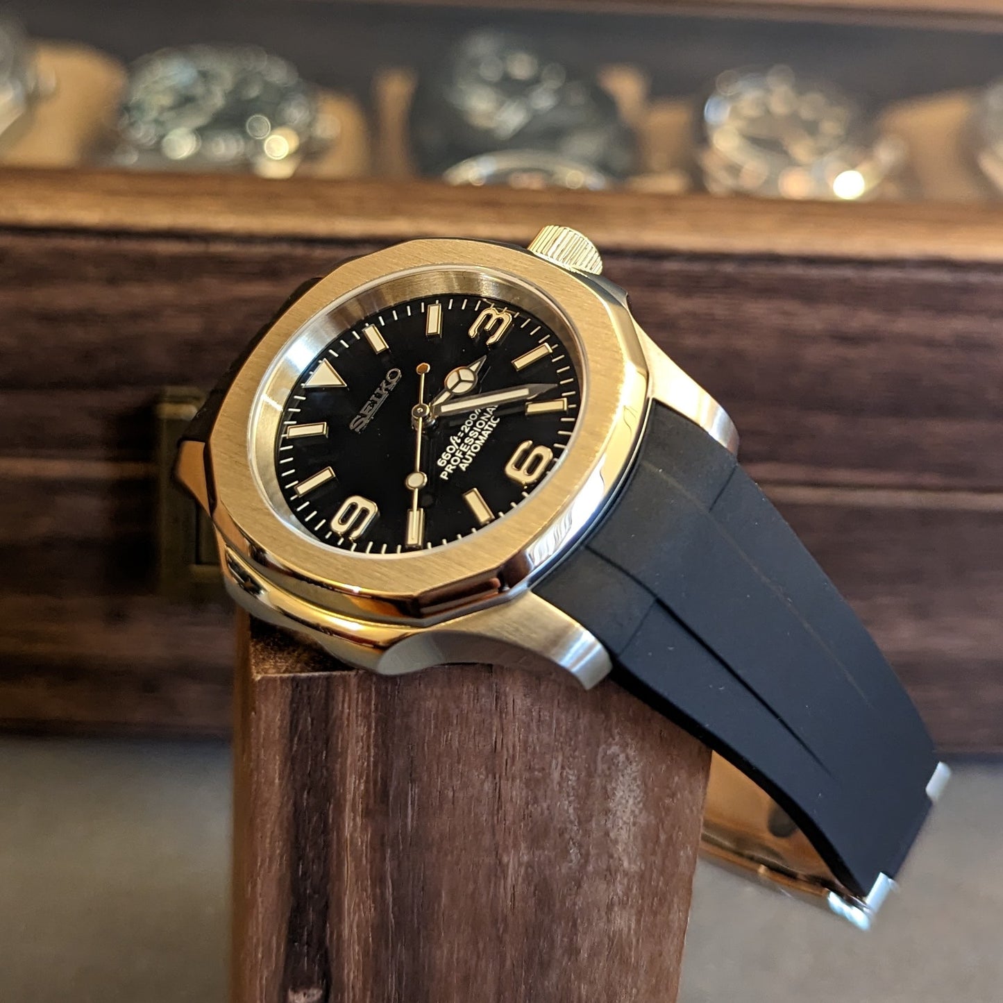 SeikoNaut Explorer Custom Watch - PS Watch Mods