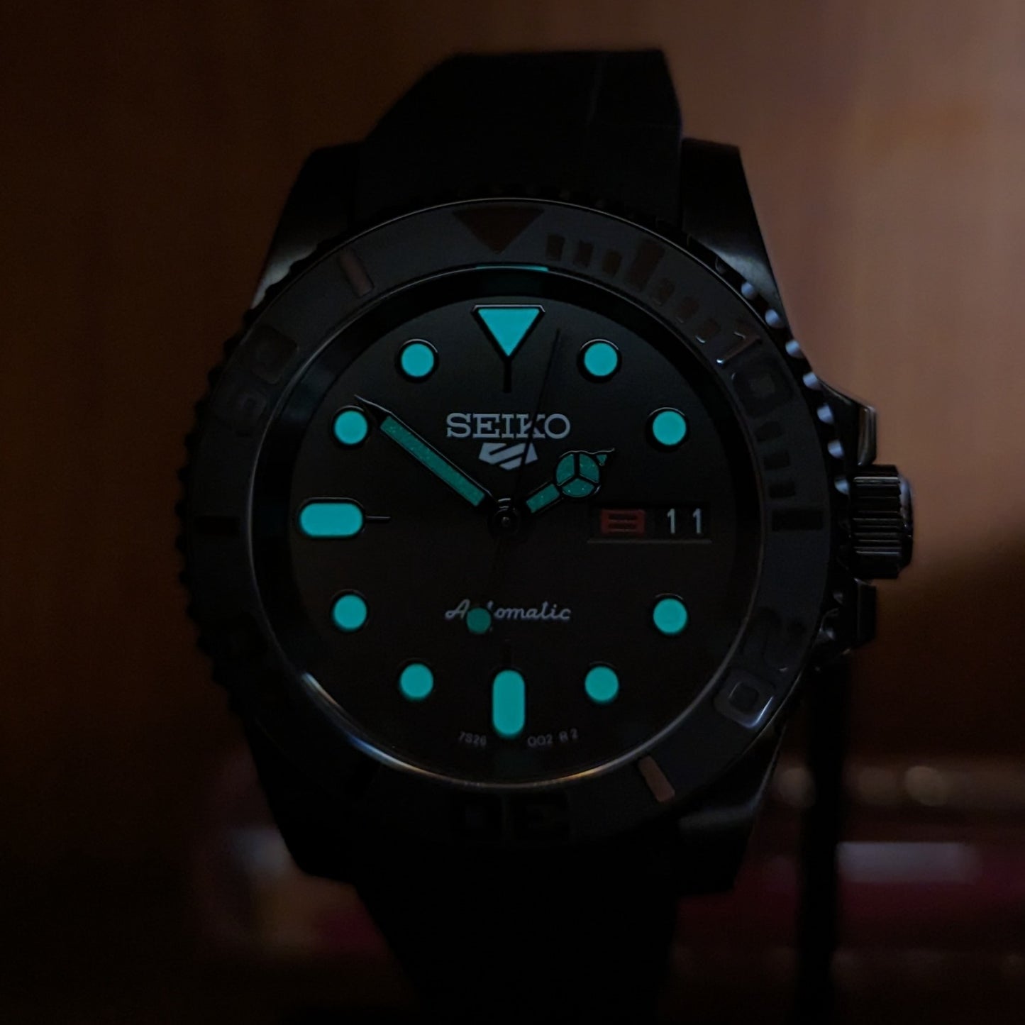 Seiko Mod Black Venom - PS Watch Mods