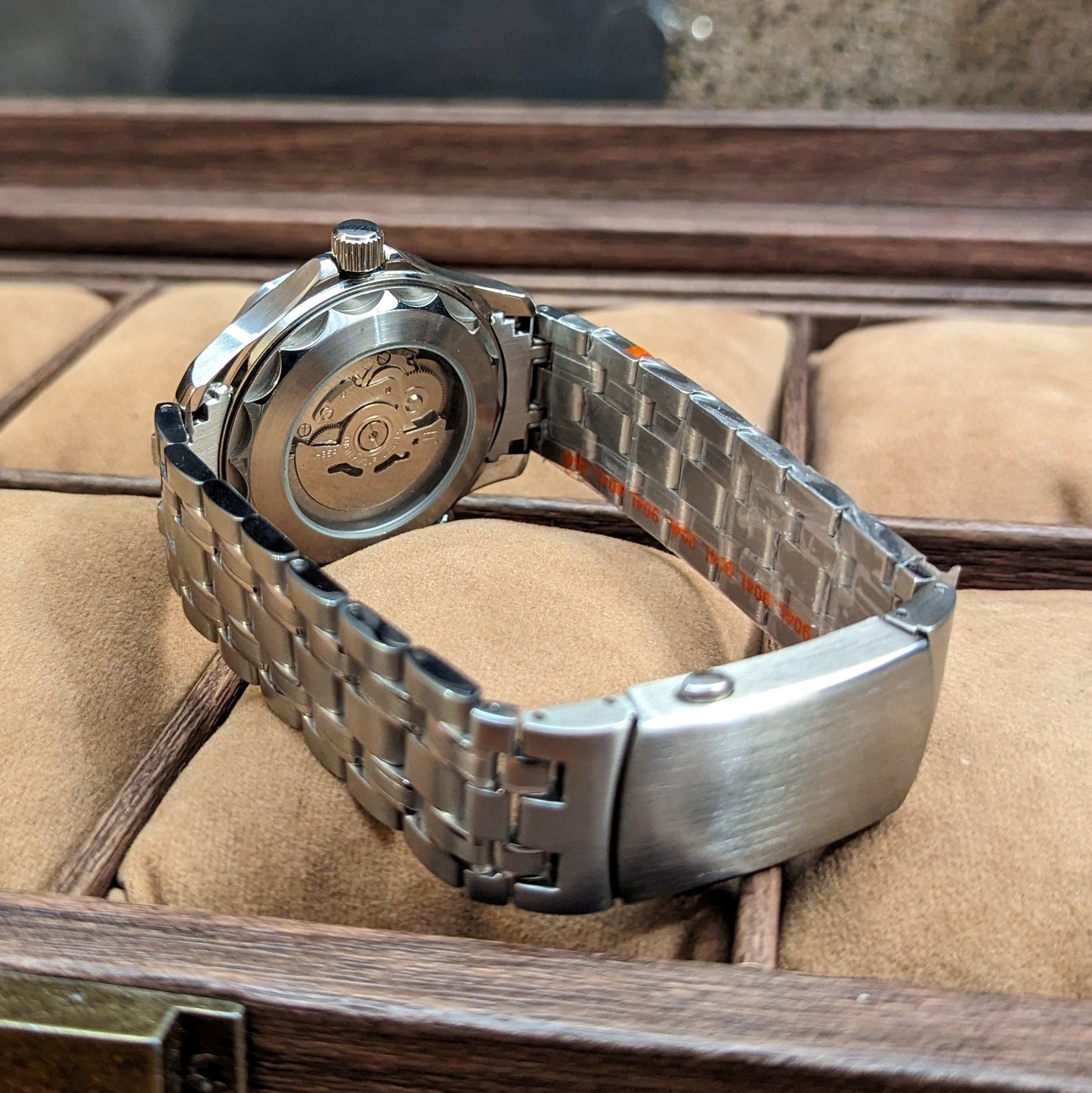 Seamaster 300 Seiko Mod James Bond tribute - PS Watch Mods