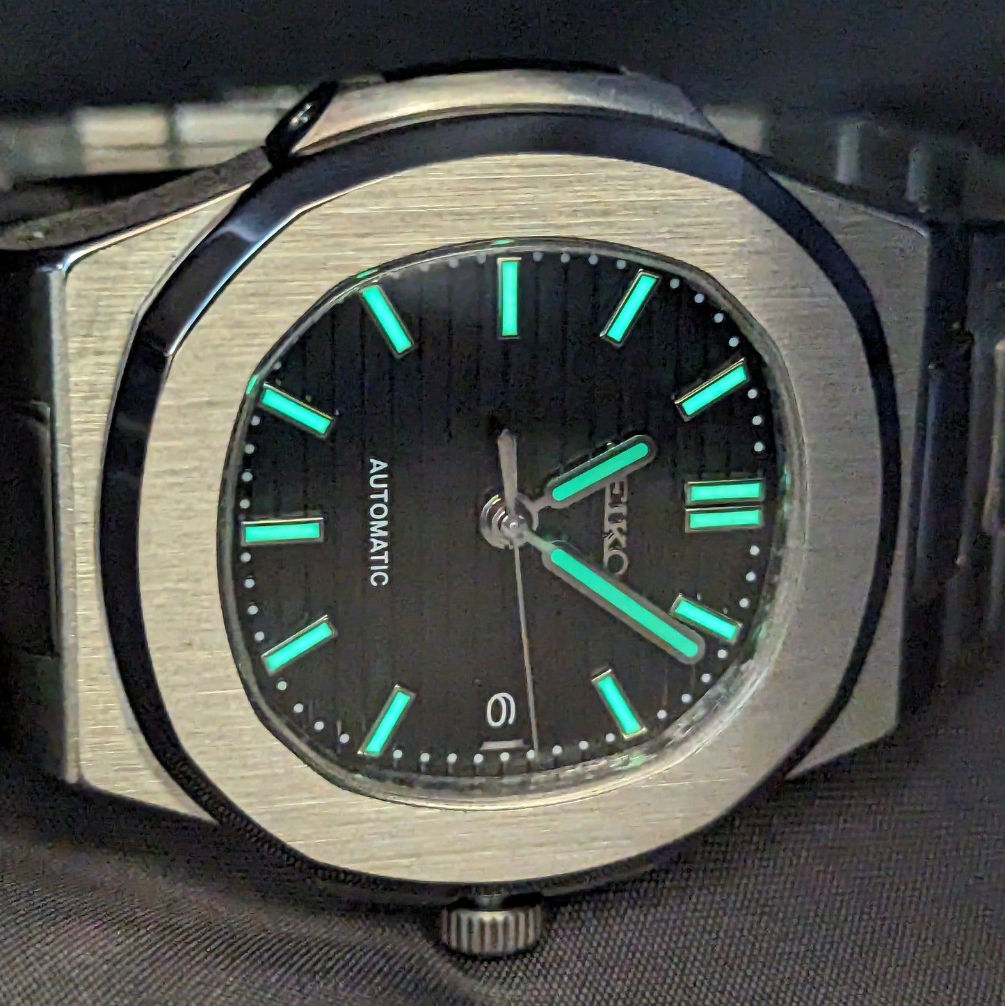 SeikoNaut Black Dial - PS Watch Mods