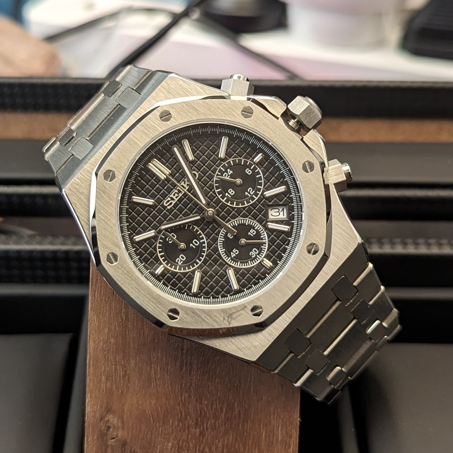 SeikOak Black Chrono - PS Watch Mods