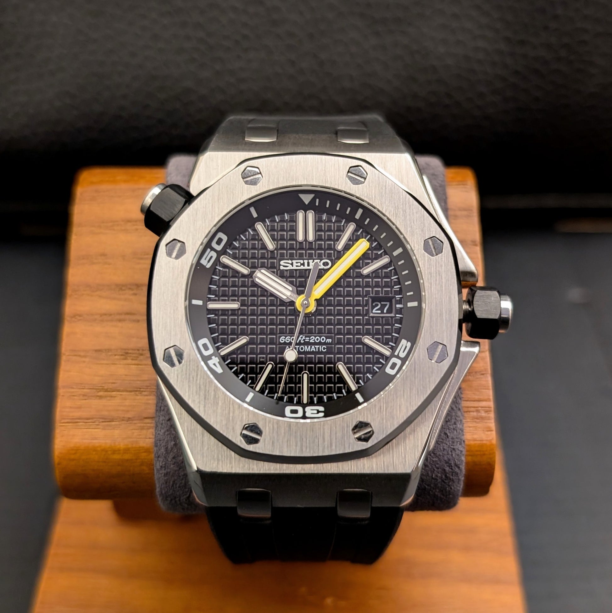 SeikOak Offshore Diver Homage - PS Watch Mods