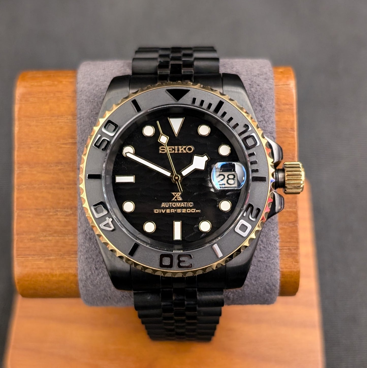 Two tone Yachty Custom build - PS Watch Mods