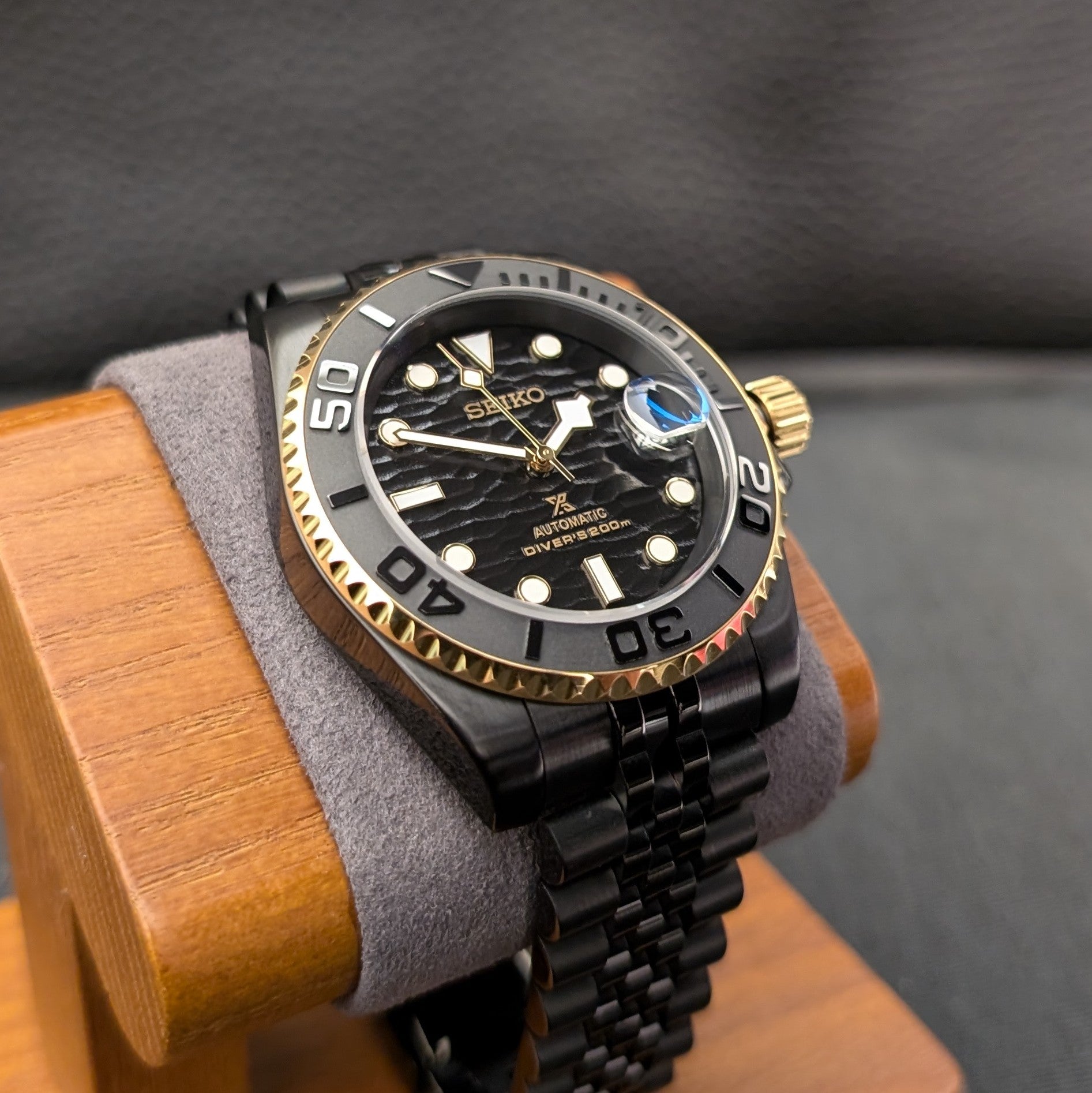 Two tone Yachty Custom build - PS Watch Mods