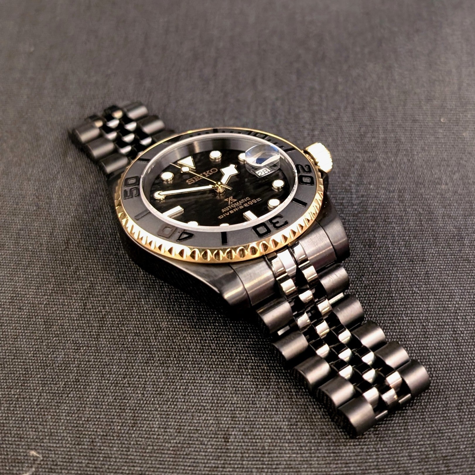 Two tone Yachty Custom build - PS Watch Mods