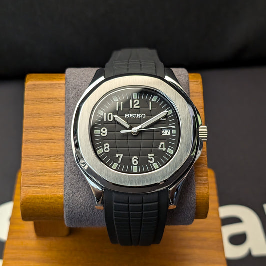 SeikoNaut Homage | Custom Luxury Dive Watch