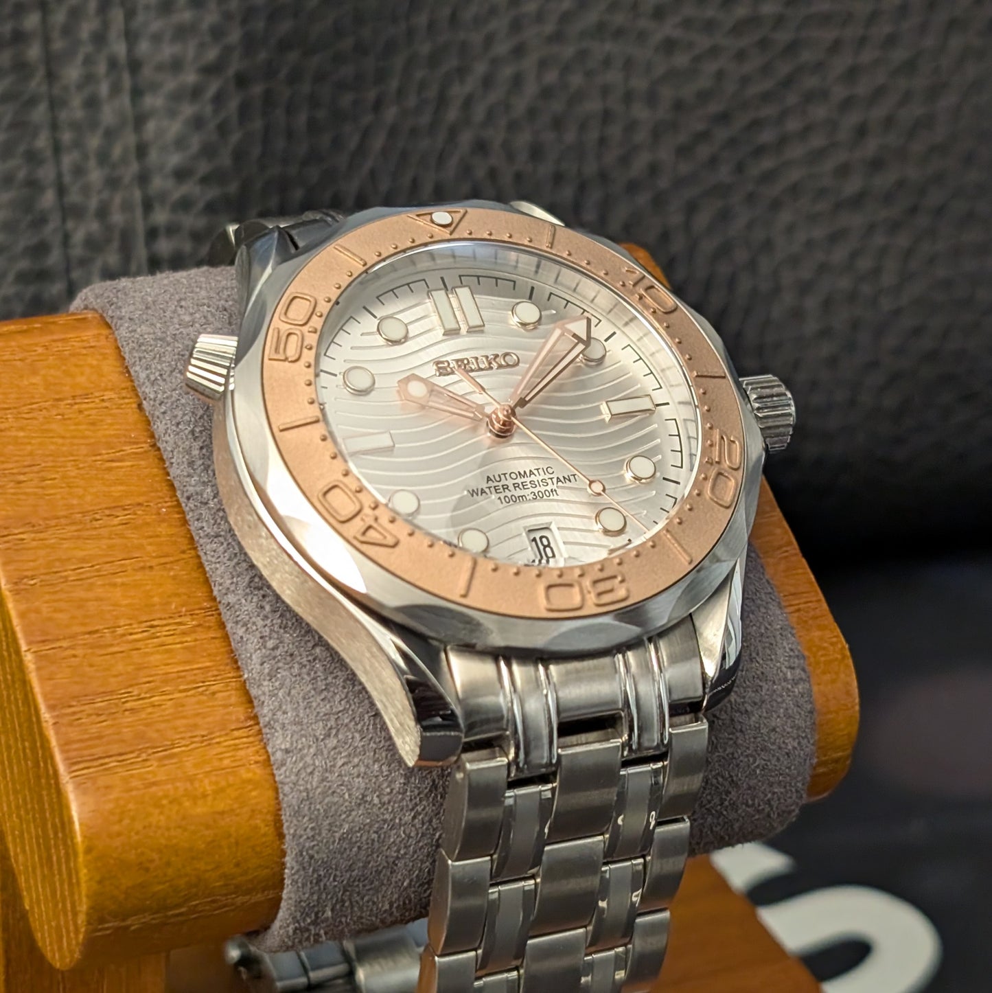Seamaster 300 Homage - Rose Mist