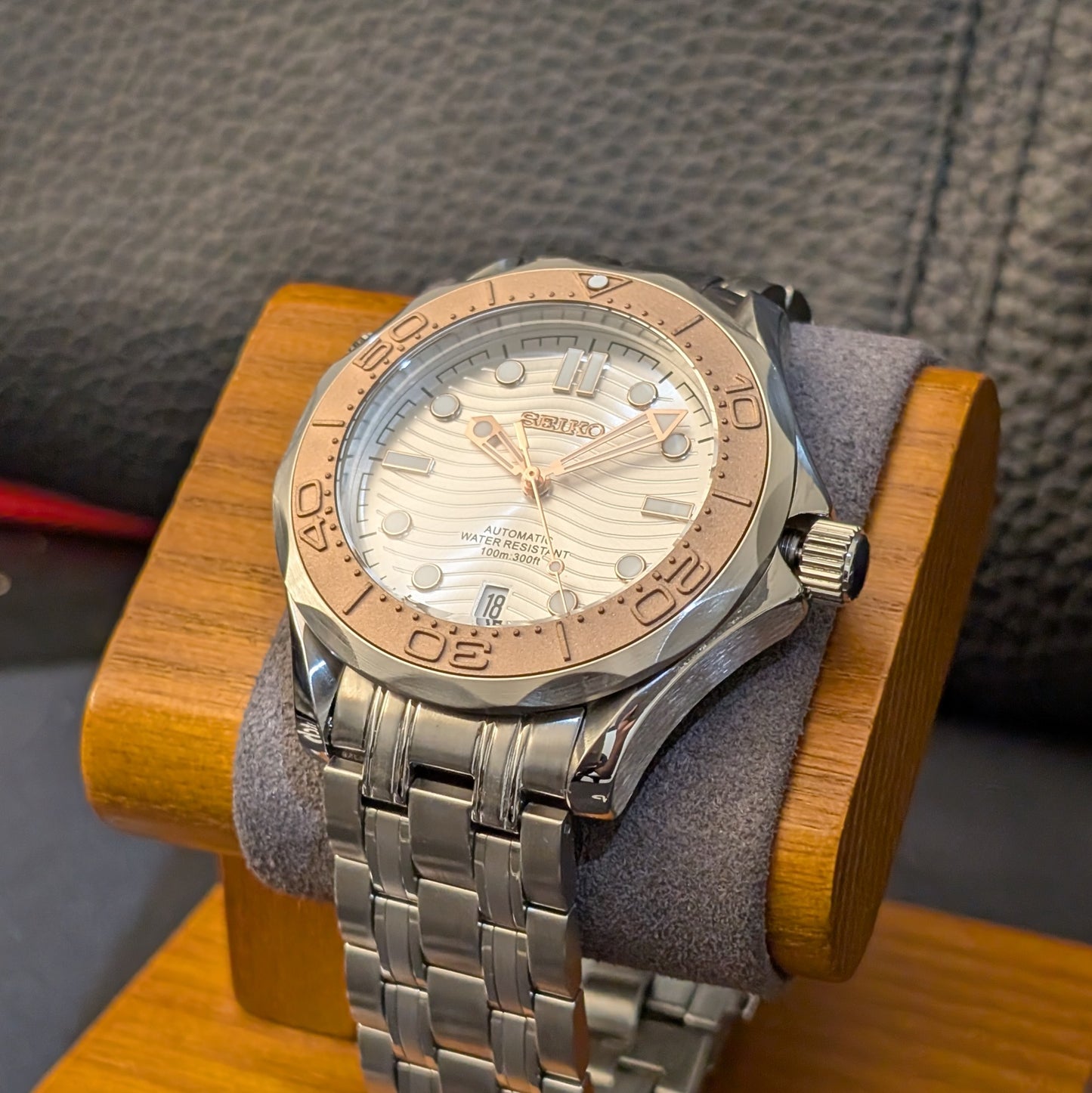 Seamaster 300 Homage - Rose Mist