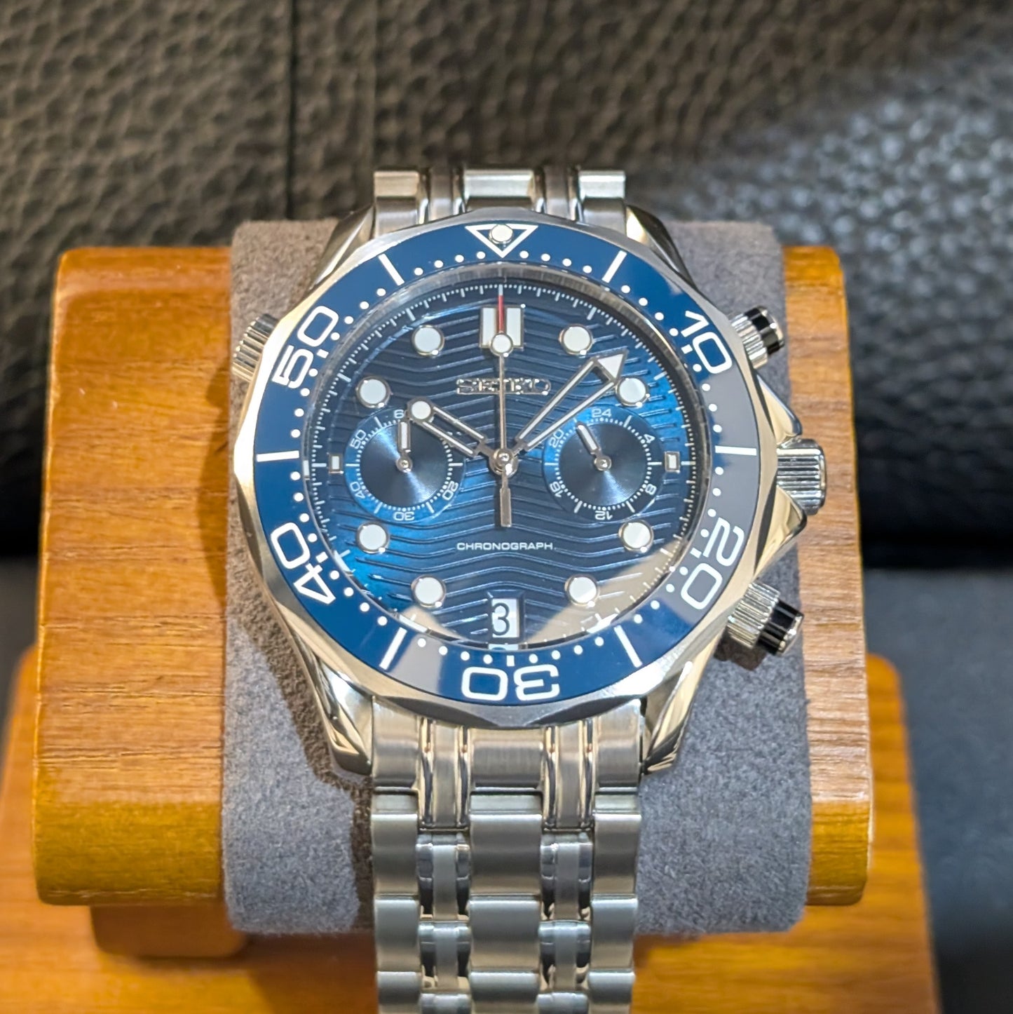 Seamaster 300 Casino Royale – Chronograph Tribute
