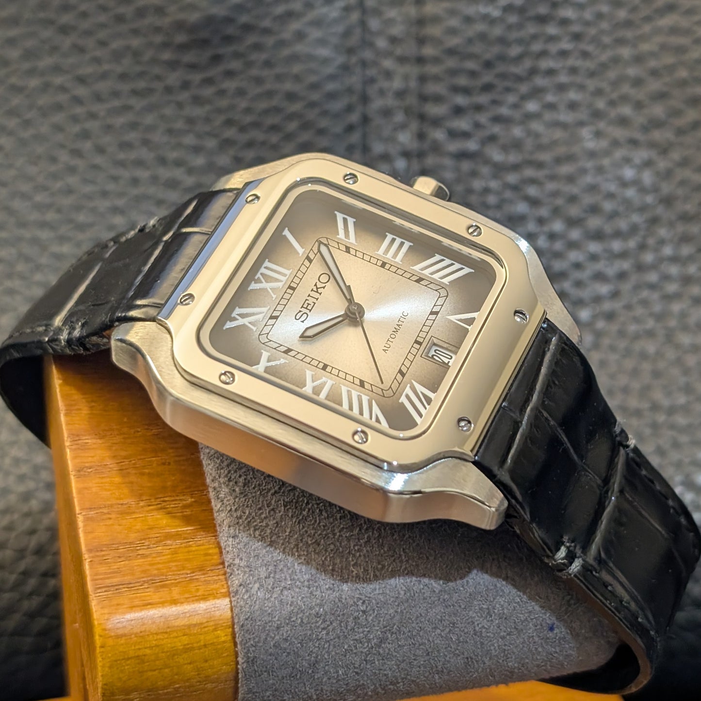 Santos Hommage Seiko Mod