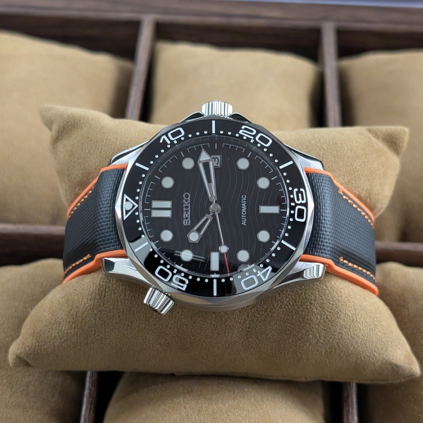 Seamaster 300 Seiko Mod James Bond 007