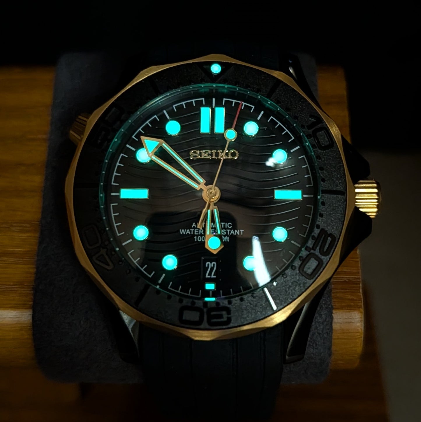 Seamaster 300 SMP Homage Black & Gold Two-Tone