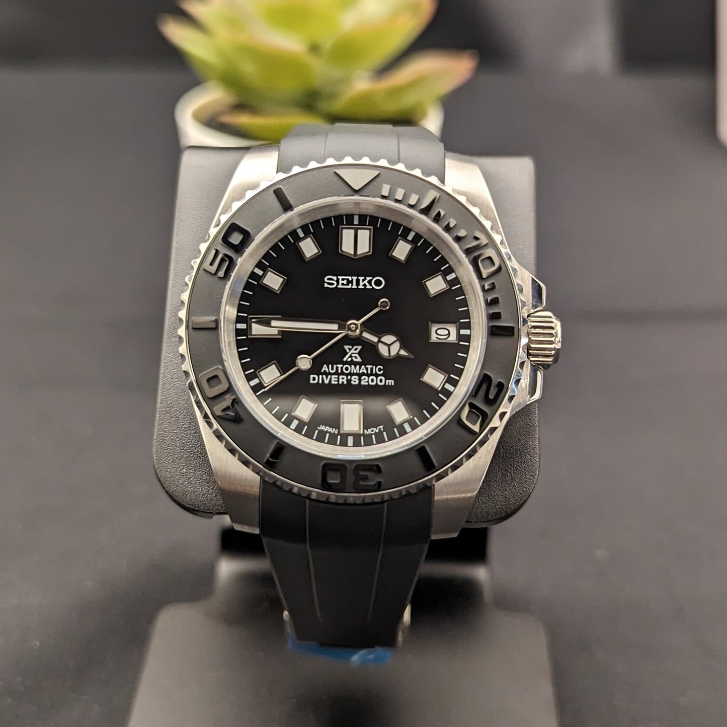 Classic Yachtmaster with a touch of Seiko Style - PS Watch Mods