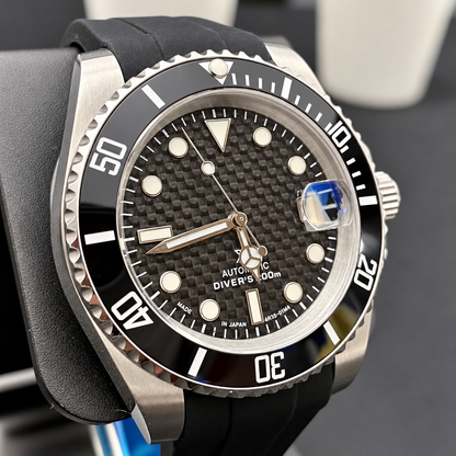 Submarin Carbon Black
