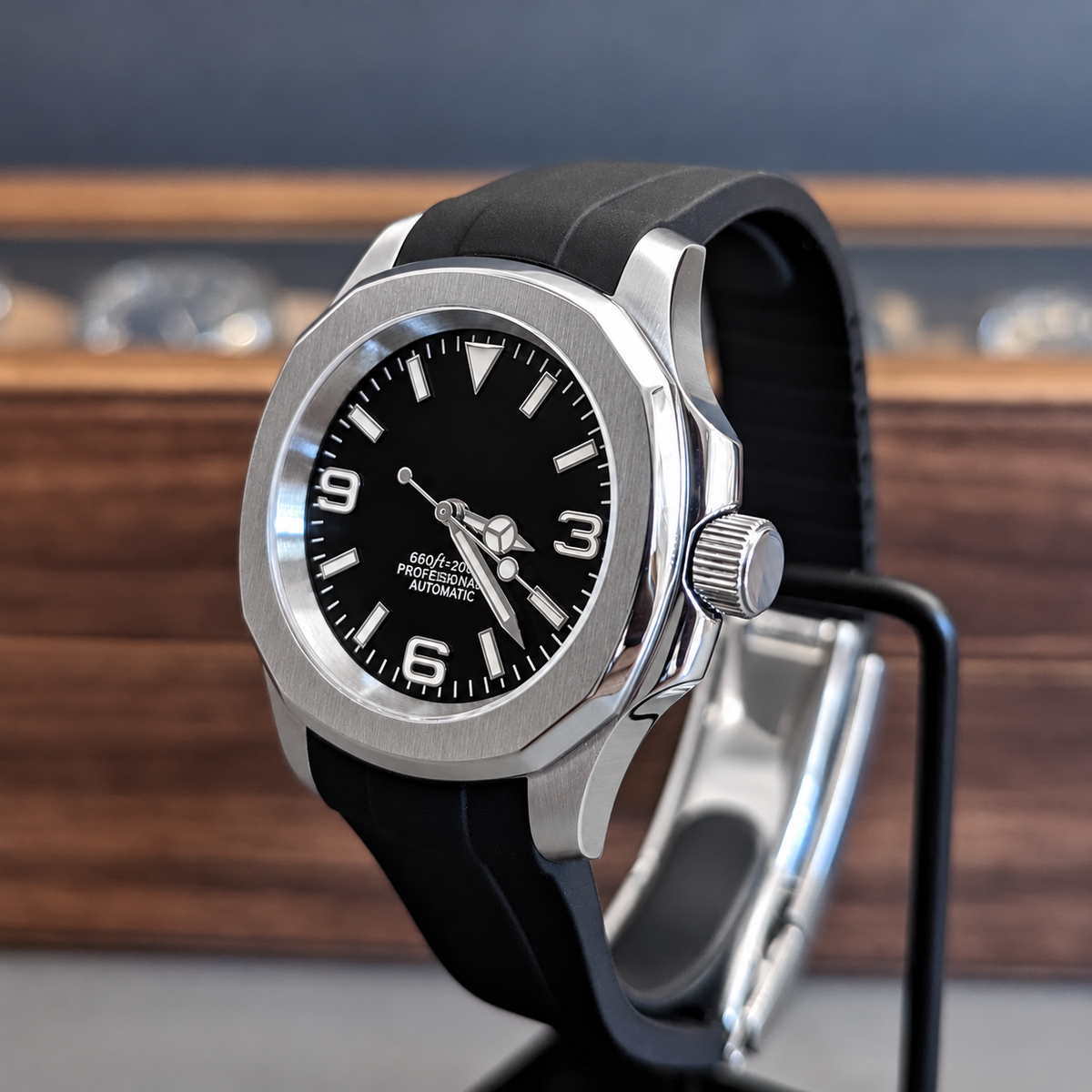 Aquanova Silver Shadow