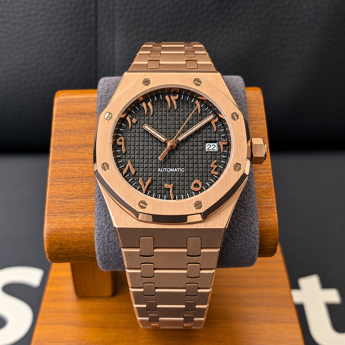 Octavia Rose Gold Arabic