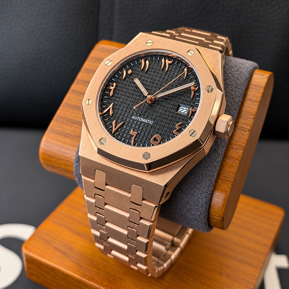 Octavia Rose Gold Arabic