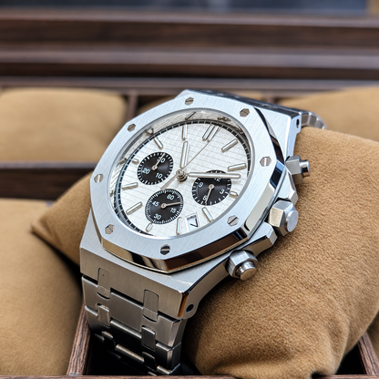 Octavia - Panda Chrono