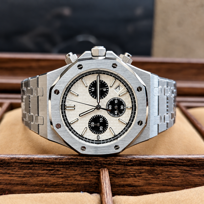Octavia - Panda Chrono