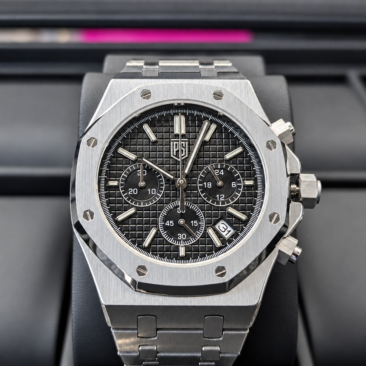 Octavia Chronograph Black