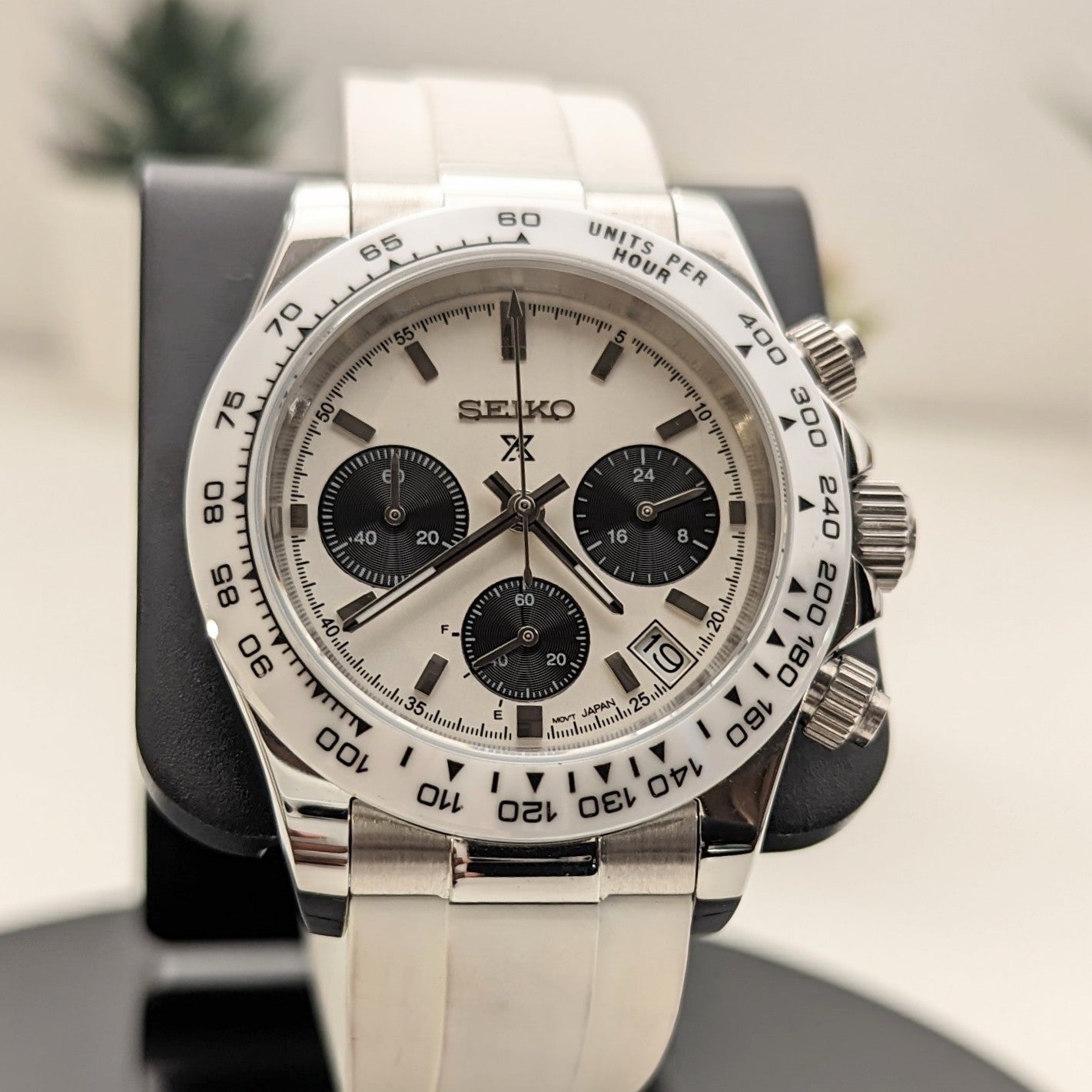 Daytona Snowy Seiko Mod - PS Watch Mods