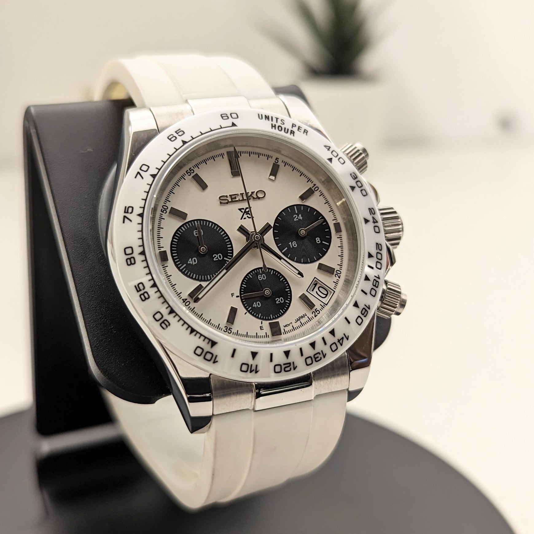 Daytona Snowy Seiko Mod - PS Watch Mods