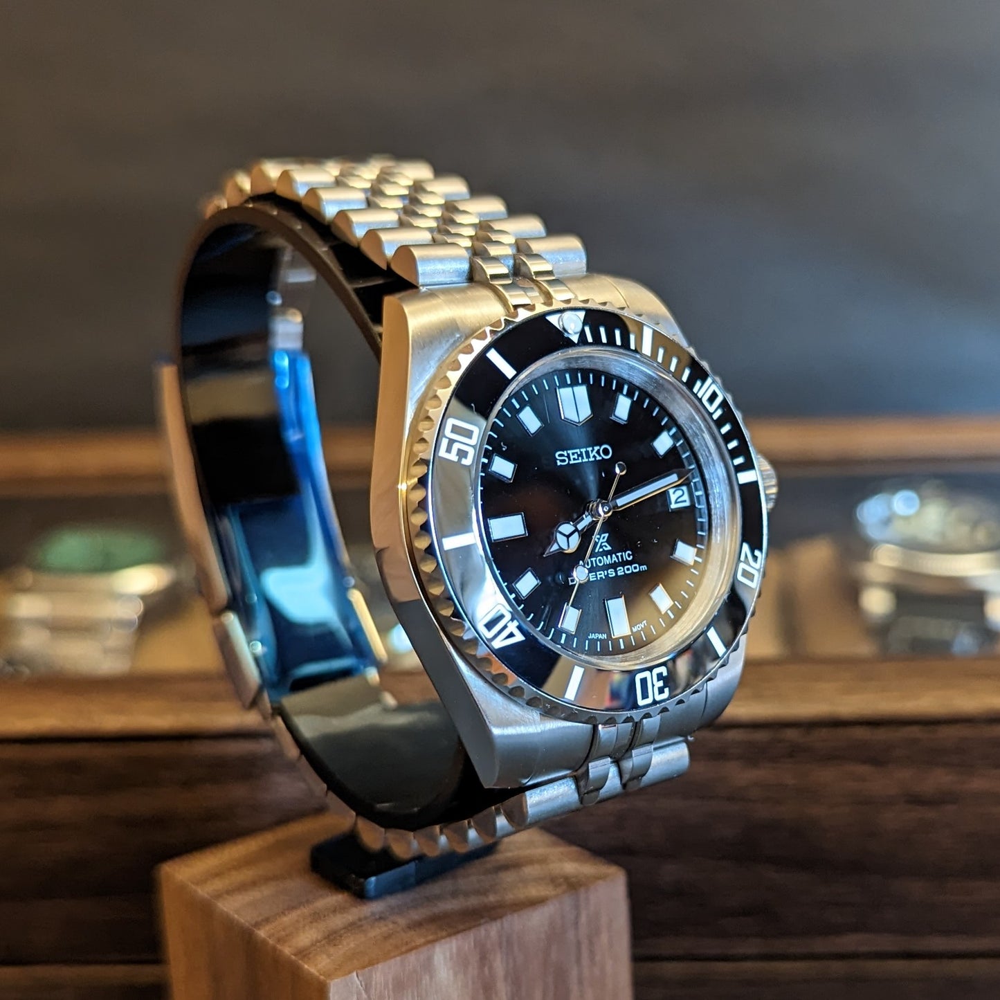 Classic Submariner With Splash of Seiko Style - PS Watch Mods