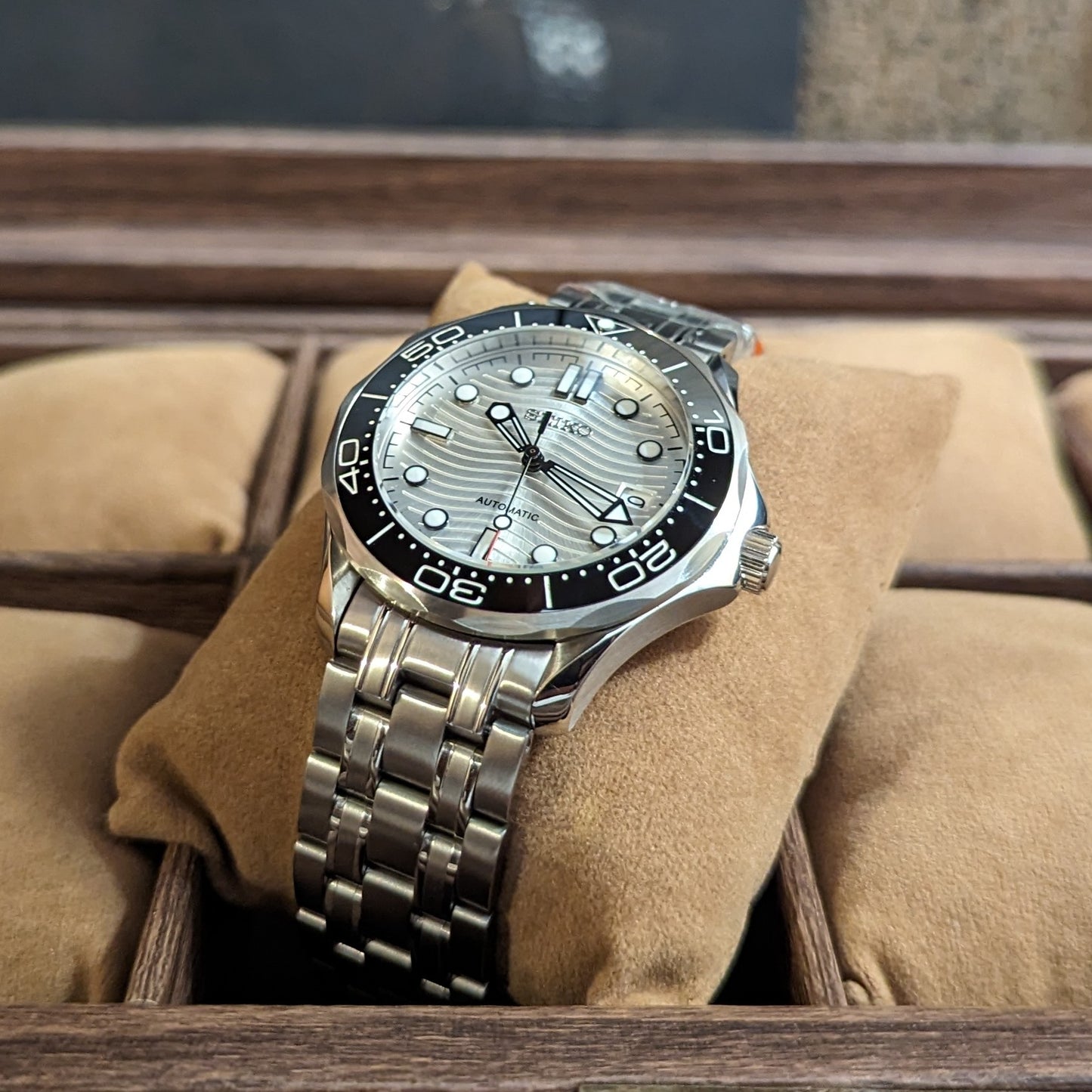 Seamaster 300 Homage – White Dial