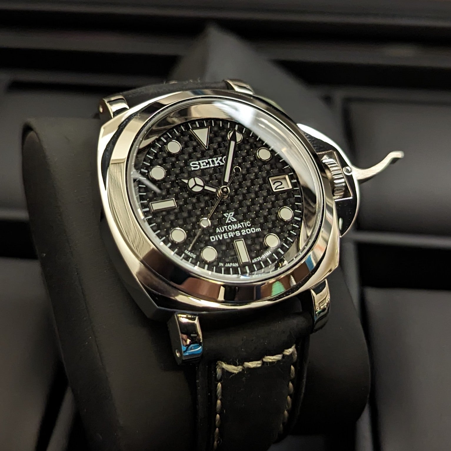 Seiko Mod Panerai Luminor Carbon Fibre - PS Watch Mods