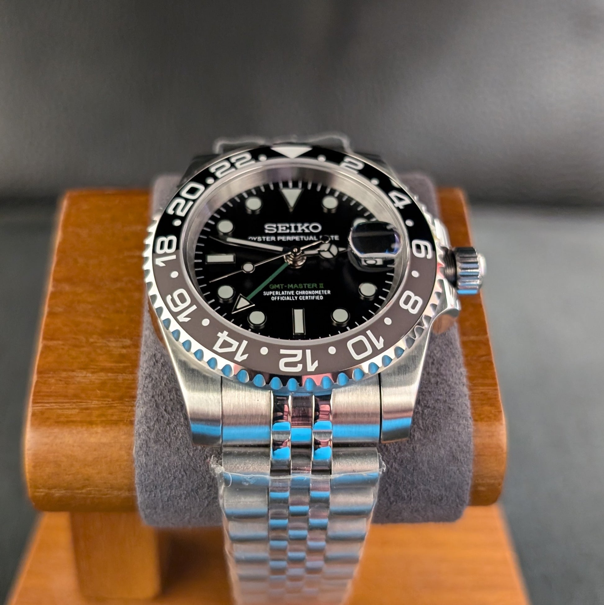 Bruce Wayne - GMT Master-ii Homage 2024 Model - PS Watch Mods