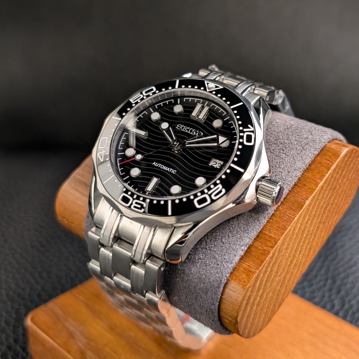 Seamaster 300 Seiko Mod James Bond tribute - PS Watch Mods