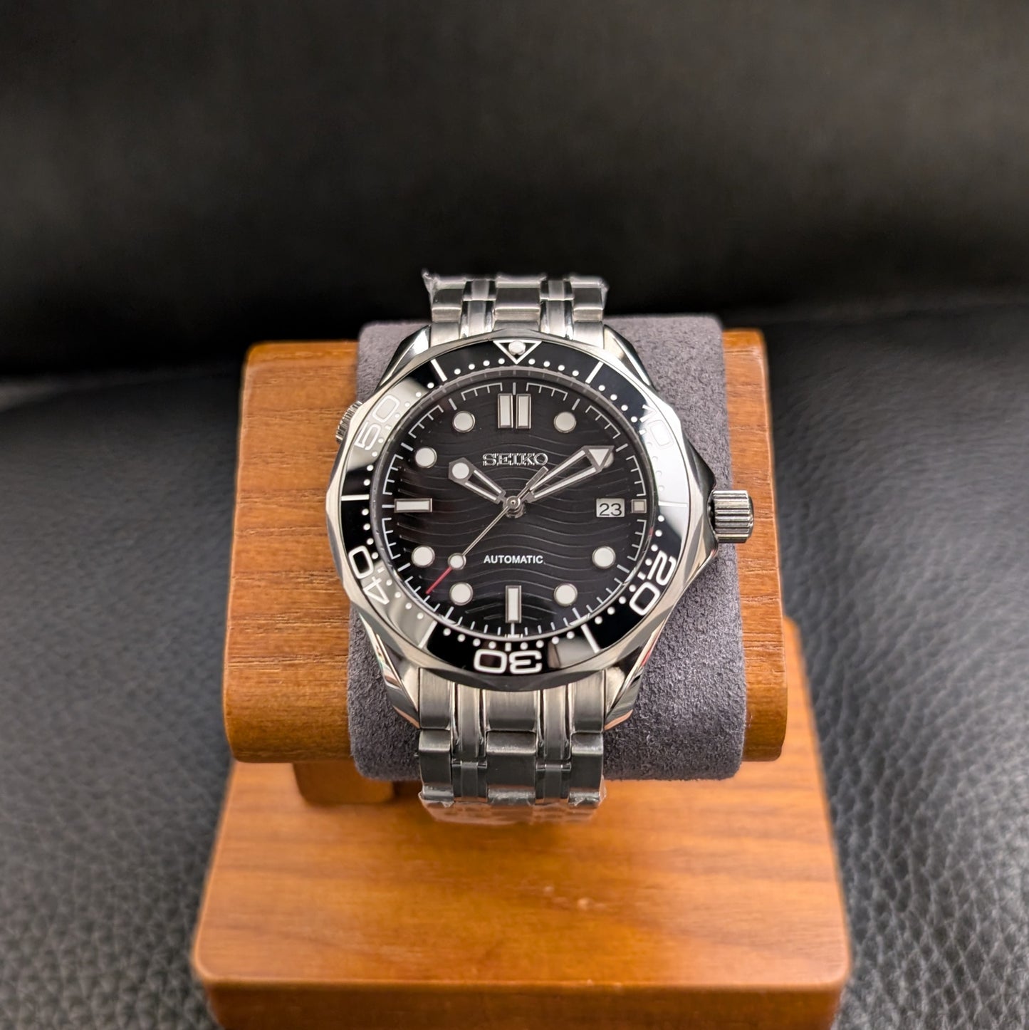 Seamaster 300 Seiko Mod James Bond tribute - PS Watch Mods