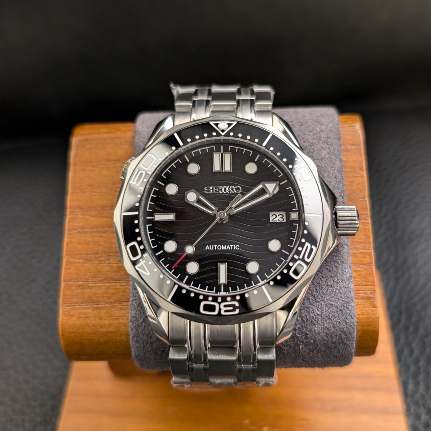 Seamaster 300 Seiko Mod James Bond tribute - PS Watch Mods