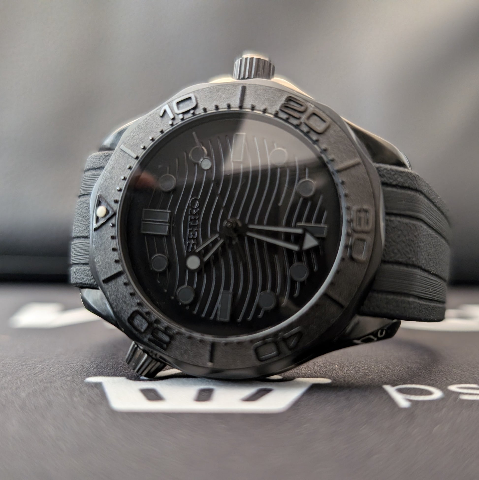 Seamaster 300 SMP StealthMaster Seiko Mod - PS Watch Mods