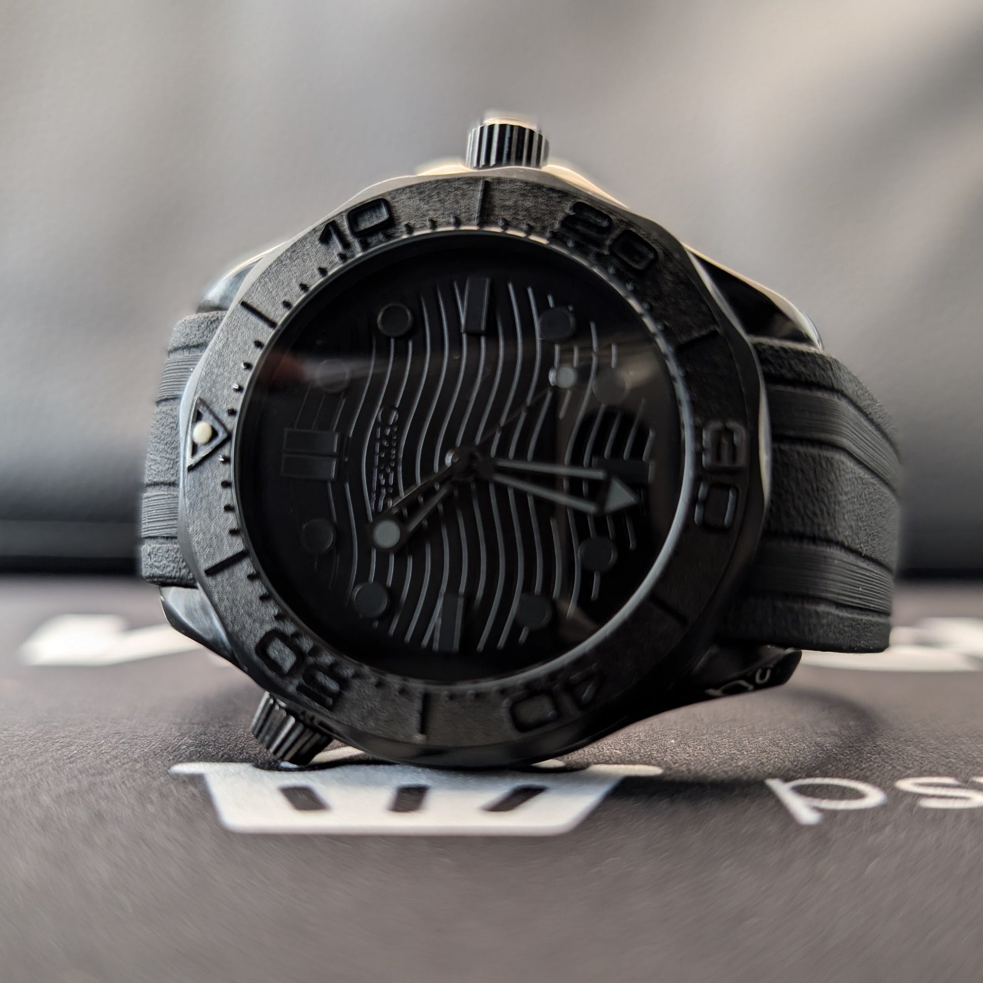 Seamaster 300 SMP StealthMaster Seiko Mod - PS Watch Mods