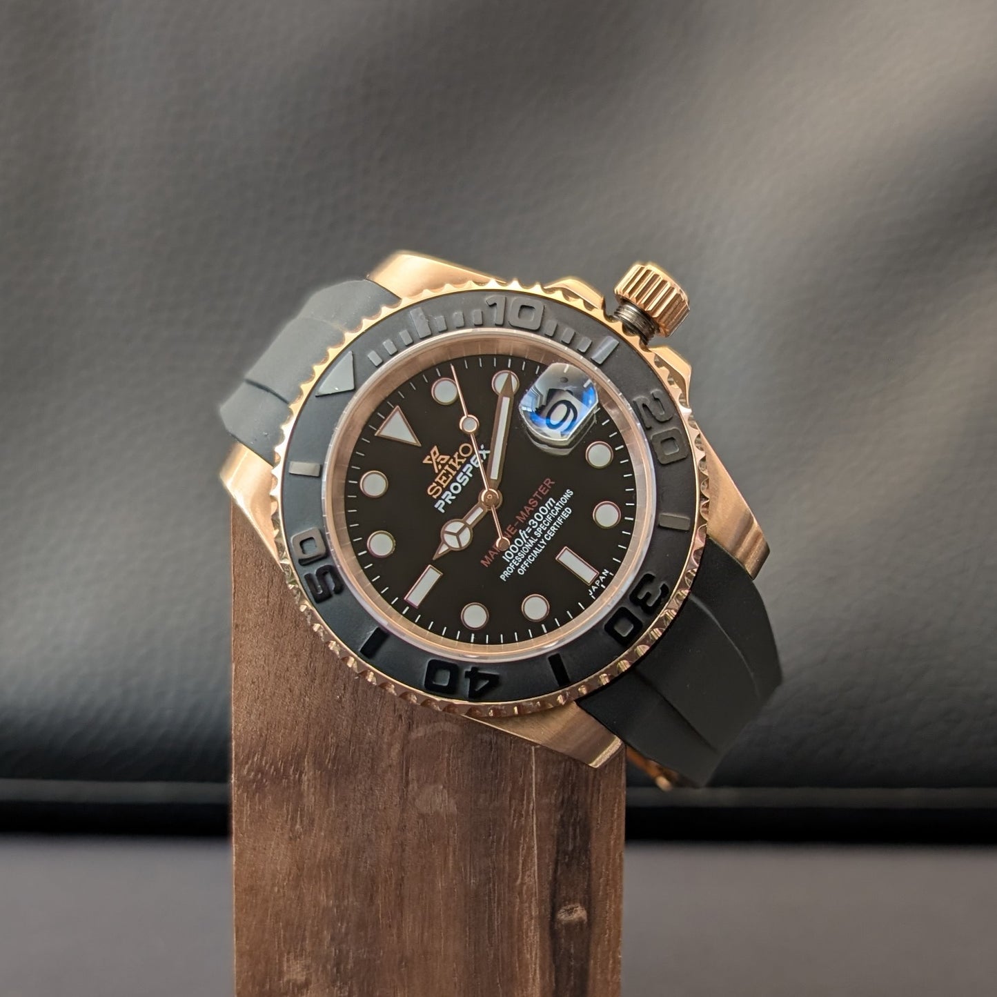 Classic Rose Gold Yachtmaster 02 - PS Watch Mods
