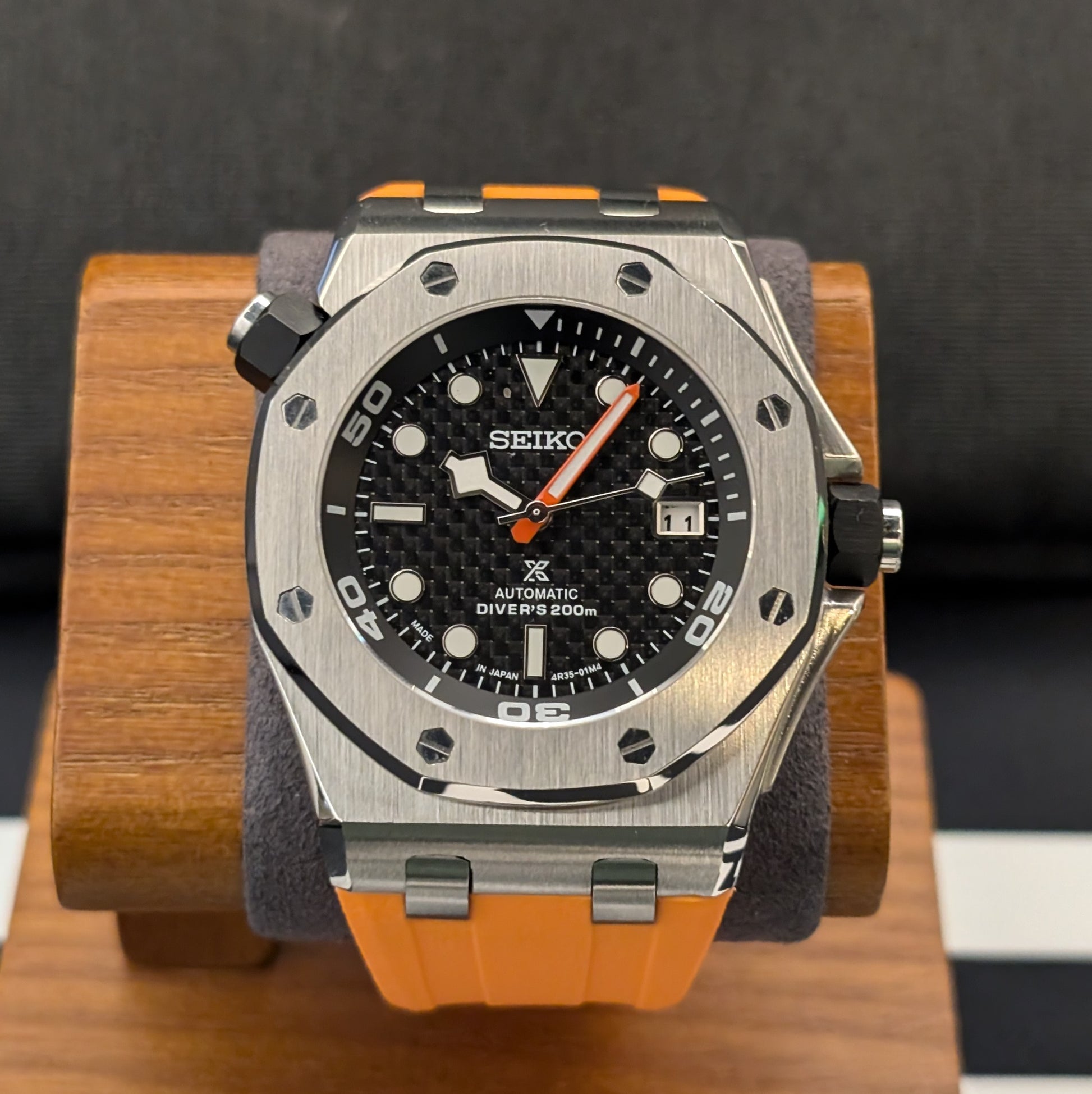 SeikOak Offshore Diver Sunburst orange Custom - PS Watch Mods