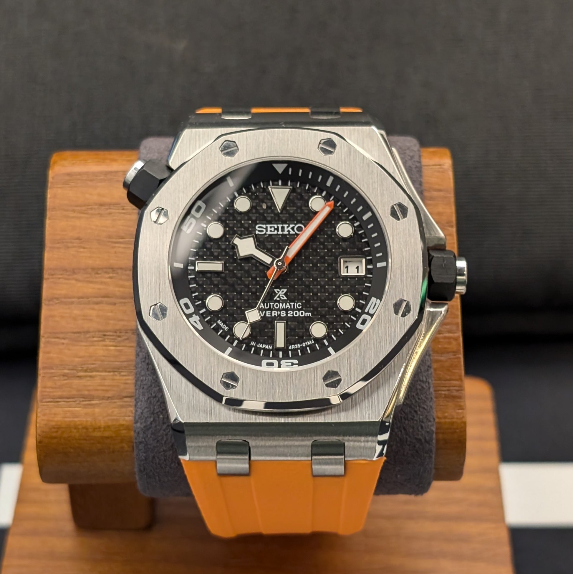 SeikOak Offshore Diver Sunburst orange Custom - PS Watch Mods