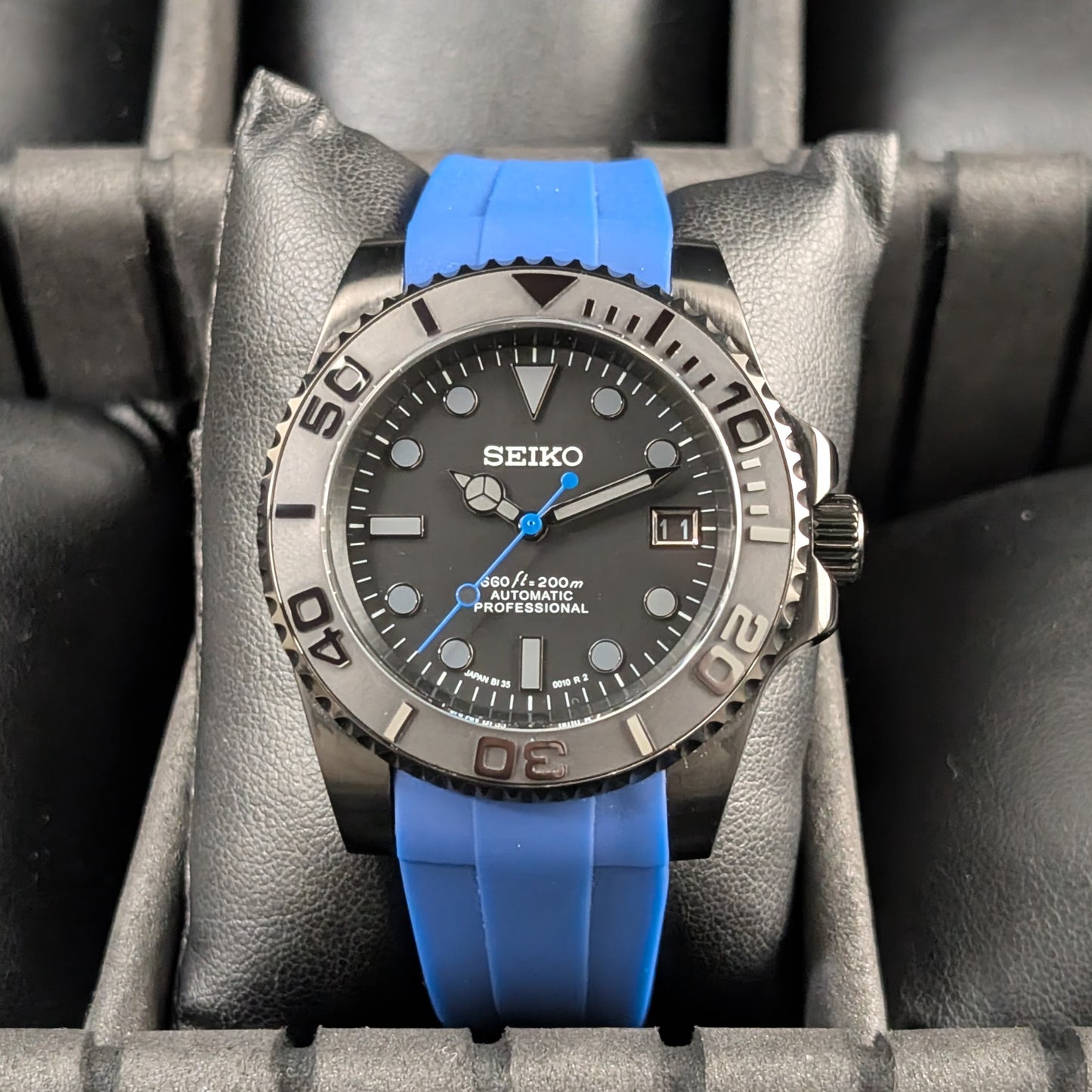 Dark Knight Blueline – Automatic Seiko Mod