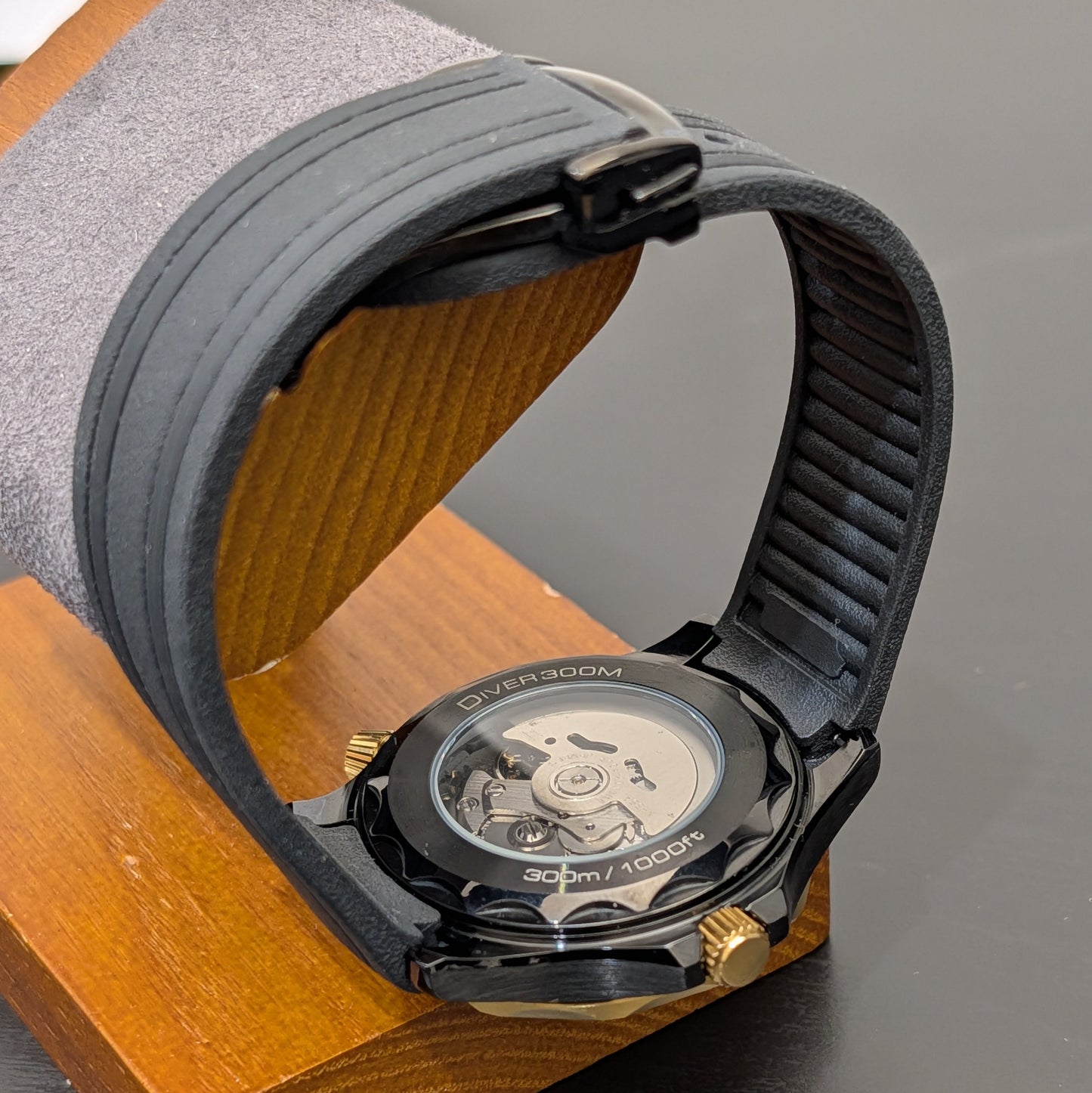 Seamaster 300 SMP Homage Black & Gold Two-Tone