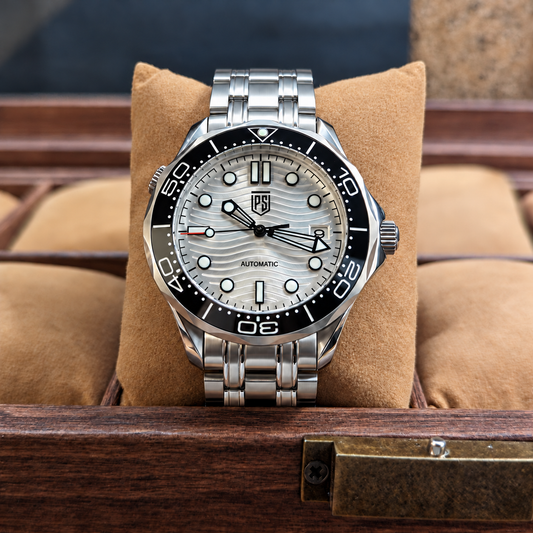 Seamaster - White Ocean