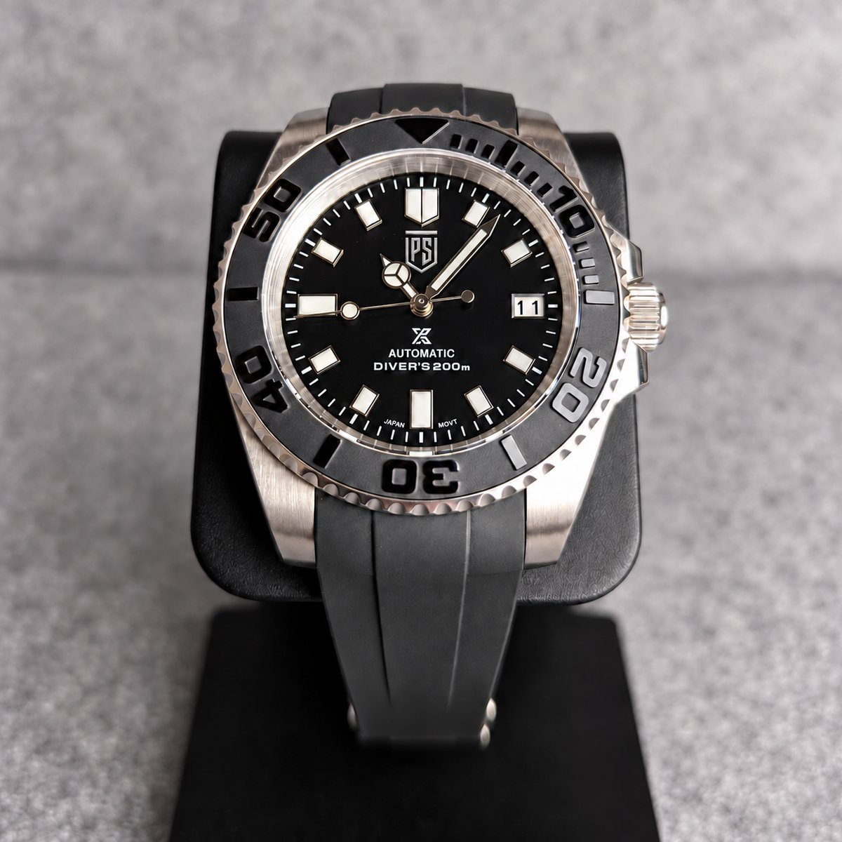 Yachty Stealth Silver