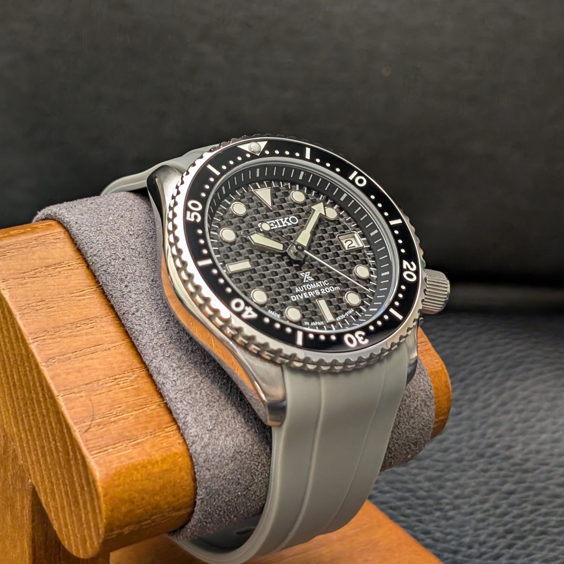 SKX Carbon Fibre - PS Watch Mods